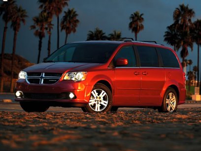 Used 2014 Dodge Grand Caravan SXT w/ Security Group