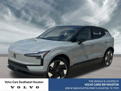 New 2025 Volvo EX30 Plus w/ Climate Package