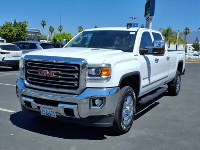Used 2016 GMC Sierra 2500 SLT w/ Duramax Plus Package