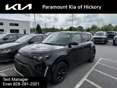 Used 2023 Kia Soul LX w/ LX Technology Package