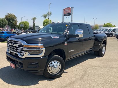New 2025 RAM 3500 Laramie w/ Max Tow Package