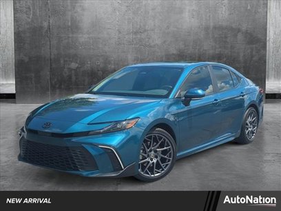 Used 2025 Toyota Camry SE