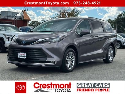 Certified 2024 Toyota Sienna XLE