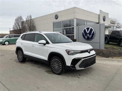 New 2025 Volkswagen Taos SE