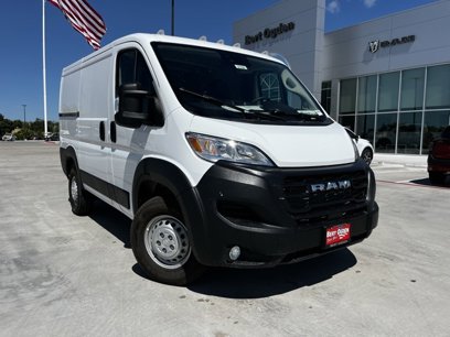 New 2025 RAM ProMaster 1500 w/ Convenience Group