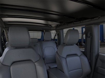 New 2025 Ford Bronco Outer Banks