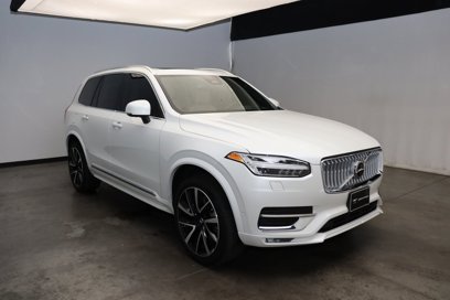 Used 2024 Volvo XC90 B6 Ultimate w/ Lounge Package