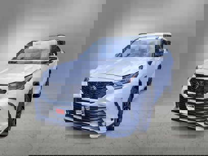 New 2025 Toyota Highlander XSE