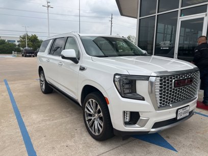 Used 2021 GMC Yukon XL Denali w/ LPO, Illumination Package