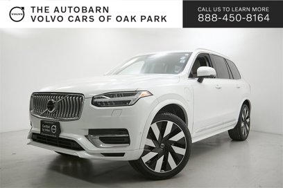 Used 2023 Volvo XC90 T8 Ultimate w/ Lounge Package