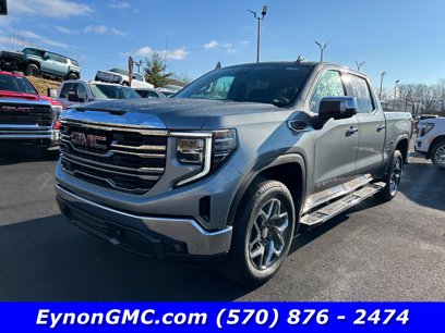 New 2025 GMC Sierra 1500 SLT w/ SLT Premium Package