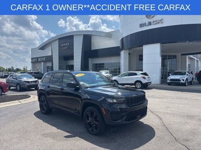 Used 2023 Jeep Grand Cherokee Altitude