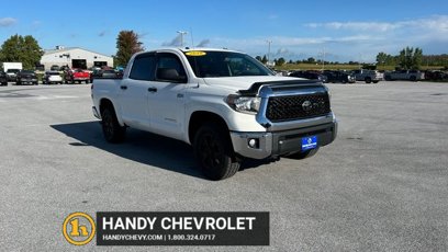 Used 2018 Toyota Tundra SR5 w/ SR5 Upgrade Package