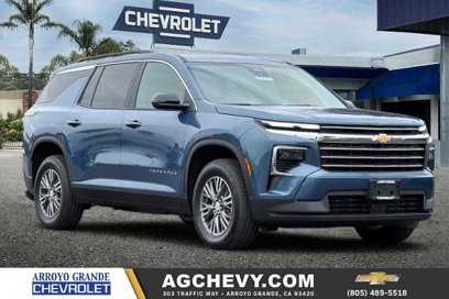 New 2025 Chevrolet Traverse LT w/ Enhanced Driving Package