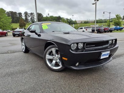 Used 2011 Dodge Challenger SE