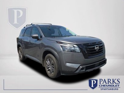 Used 2023 Nissan Pathfinder SV w/ Black Appearance Package