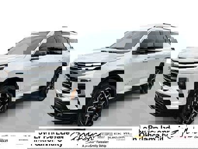 New 2025 Chevrolet Traverse High Country w/ LPO, Floor Liner Package