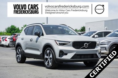 Certified 2025 Volvo XC40 B5 Plus w/ Protection Package Premier