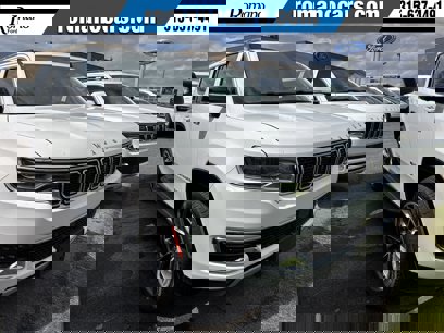 Used 2023 Jeep Wagoneer Series II w/ Convenience Group I