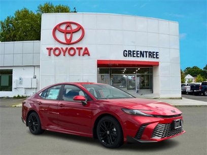 New 2025 Toyota Camry SE