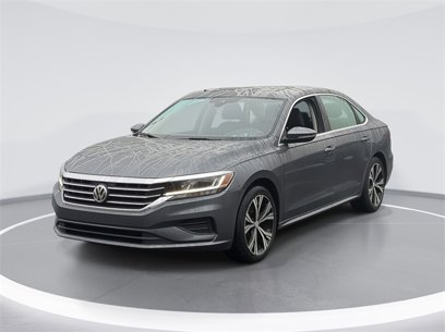 Used 2022 Volkswagen Passat 2.0T SE