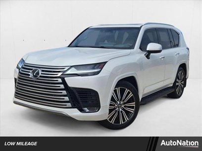 Used 2024 Lexus LX 600 4WD w/ Luxury Package