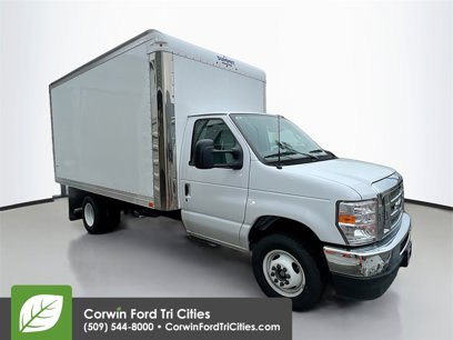 New 2025 Ford E-350 and Econoline 350 Super Duty w/ Interior Upgrade Package