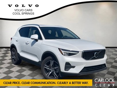 Used 2025 Volvo XC40 B5 Core w/ Climate Package