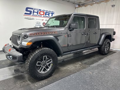 New 2025 Jeep Gladiator Mojave w/ Convenience Group