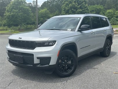 Used 2024 Jeep Grand Cherokee L Laredo