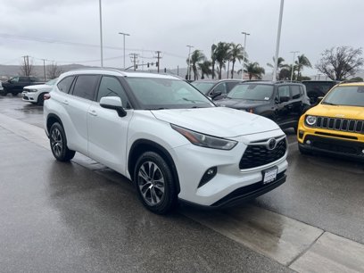 Used 2022 Toyota Highlander XLE