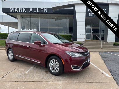 Used 2019 Chrysler Pacifica Touring-L