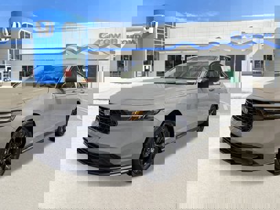 New 2025 Honda Accord SE