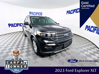 Certified 2023 Ford Explorer XLT w/ Equipment Group 202A