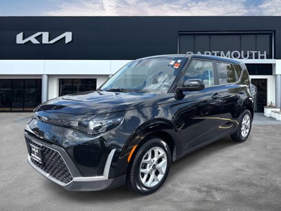 Used 2023 Kia Soul LX w/ LX Technology Package