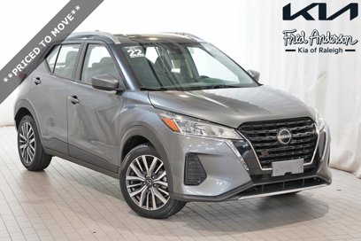 Used 2022 Nissan Kicks SV
