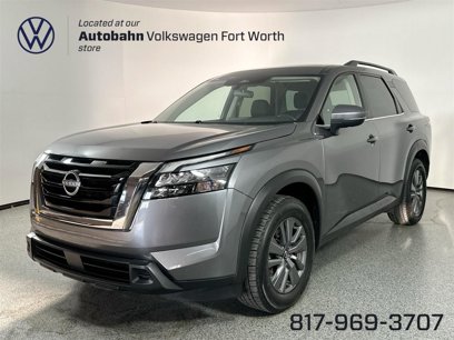 Used 2023 Nissan Pathfinder SV