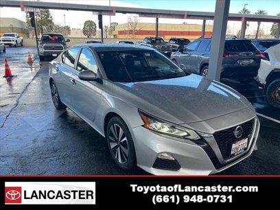 Used 2022 Nissan Altima 2.5 SV