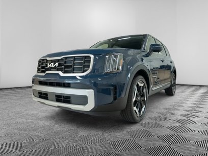 Used 2023 Kia Telluride S w/ S Sunroof Package