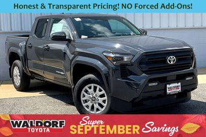 New 2025 Toyota Tacoma SR5