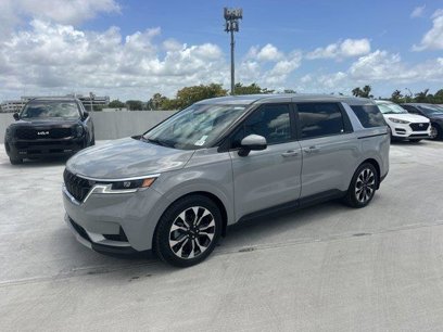 Used 2022 Kia Carnival EX