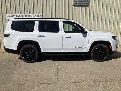 New 2024 Jeep Wagoneer Series II w/ Convenience Group I
