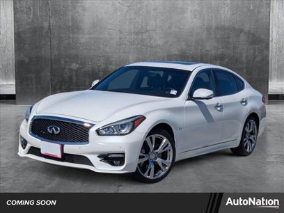 Used 2019 INFINITI Q70 Luxe w/ Sport Package