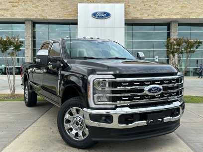 New 2025 Ford F250 Lariat w/ Lariat Ultimate Package