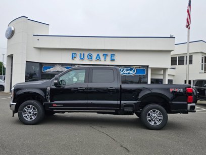 New 2025 Ford F250 Lariat w/ Lariat Ultimate Package