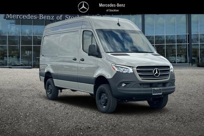 New 2025 Mercedes-Benz Sprinter 2500