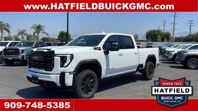New 2025 GMC Sierra 3500 AT4 w/ AT4 Premium Plus Package