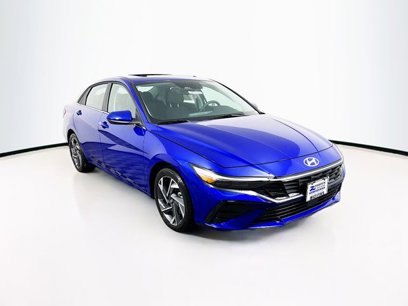 New 2025 Hyundai Elantra SEL