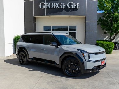 New 2026 Kia EV9 Land