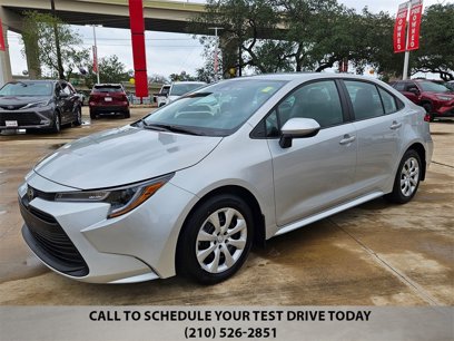 Used 2025 Toyota Corolla LE